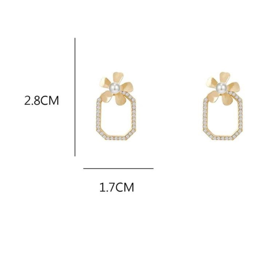 Sigma Three Way Flower Pearl Earring