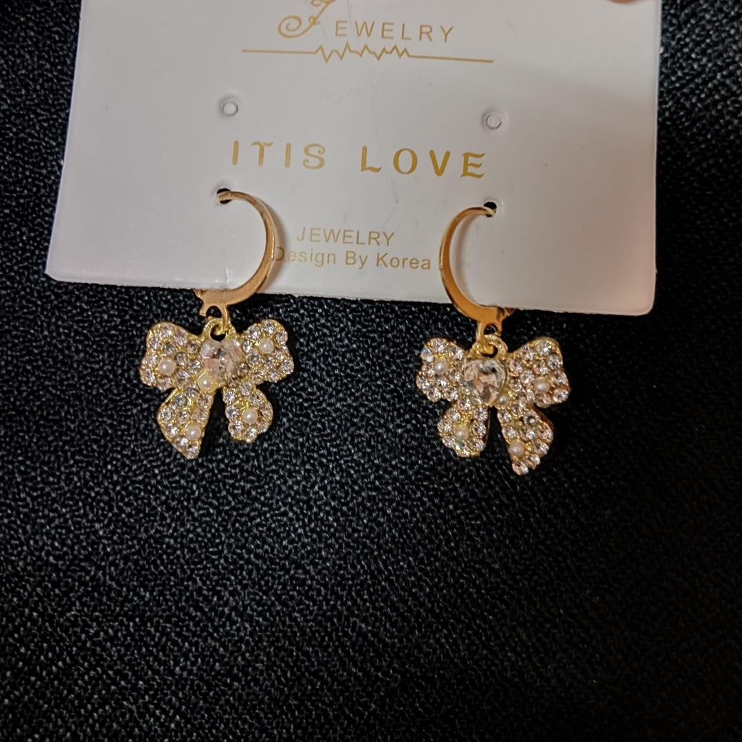 Sigma Bow Diamond Earrings
