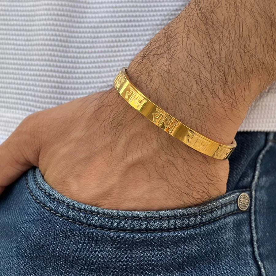 Sigma Divine Ram Men's Gold Bracelet