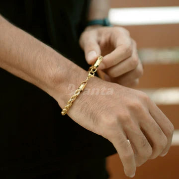 Sigma Rope Chain Bracelet in Gold Plated