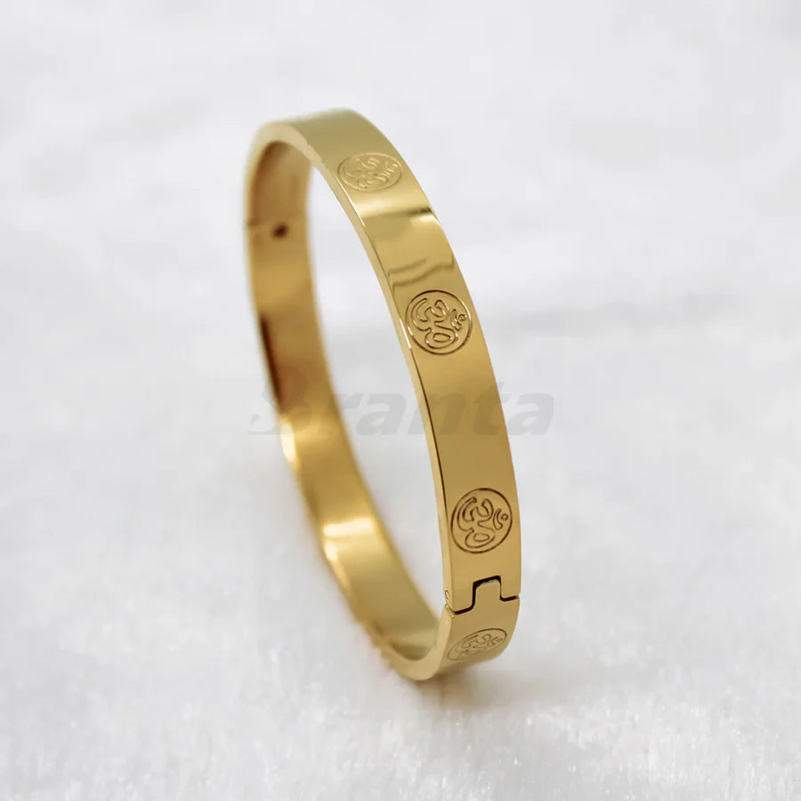 Sigma Stunning Om Men's Gold Bracelet